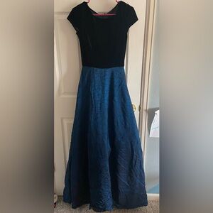 Simco Formalwear Full Length Dress Size 2 Black top Blue Bottom